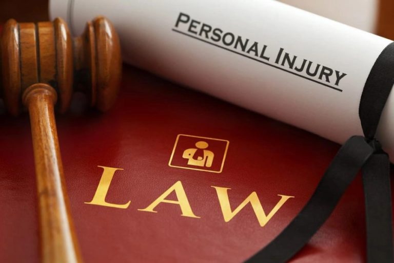 Choosing the Right Accident Lawyer in New York: Tips and Recommendations
